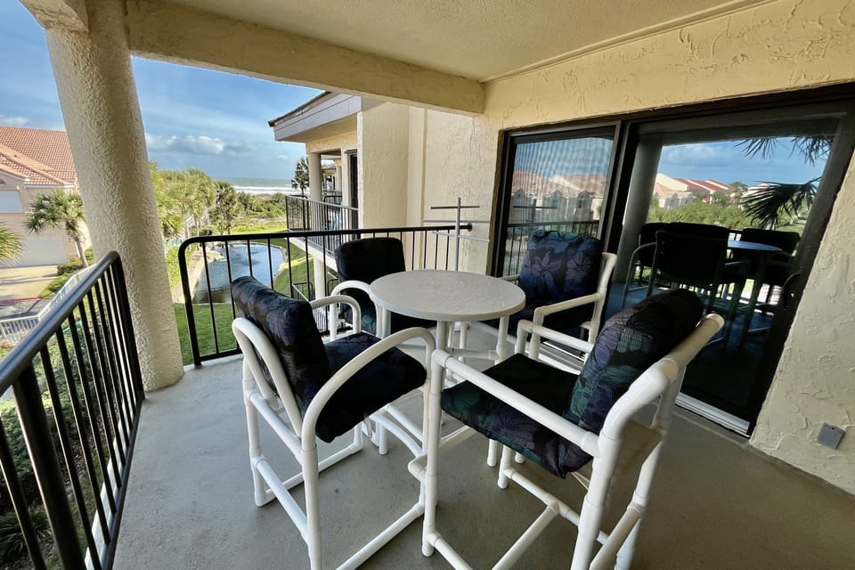 Ocean side view balcony