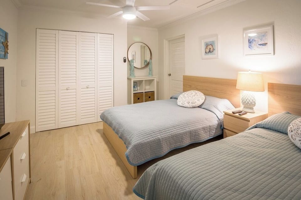 Twin Guest Room view 3