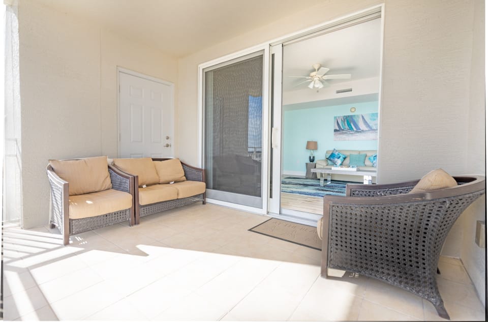 Private, Ocean View Balcony!