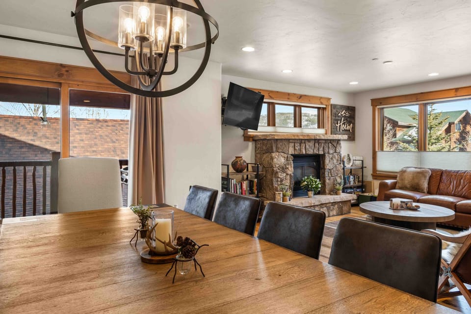 MVL-D Dining Area