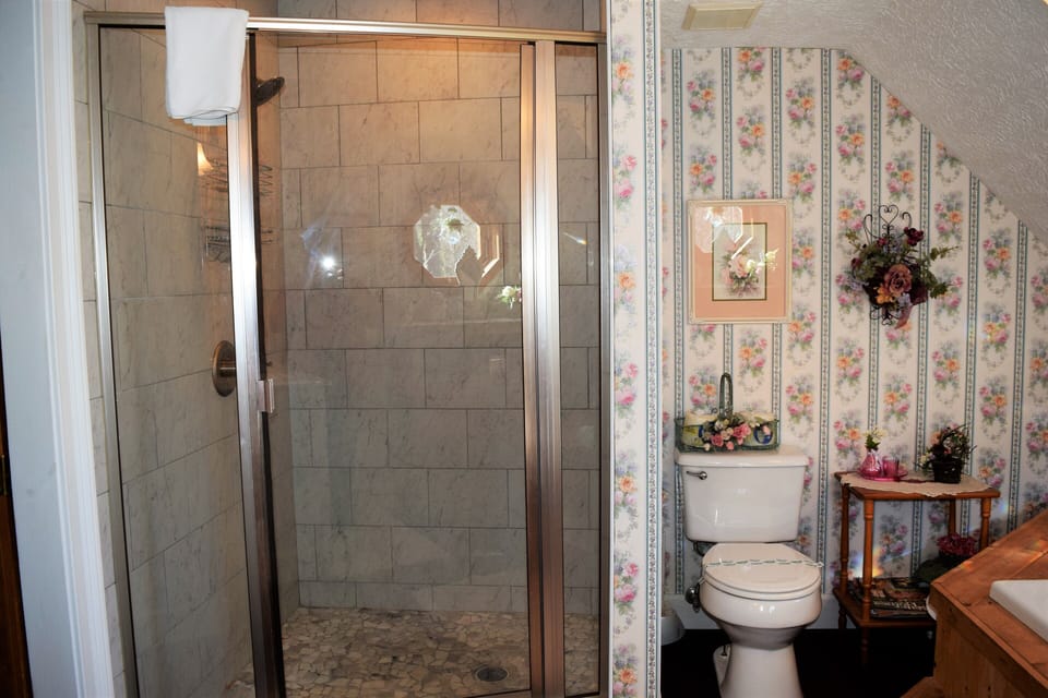 Bathroom 2 in loft with walk-in shower, commode and vanity