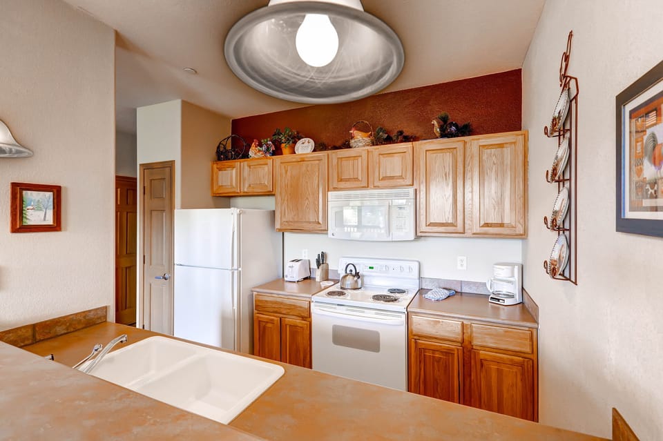 TLC-5 Kitchen
