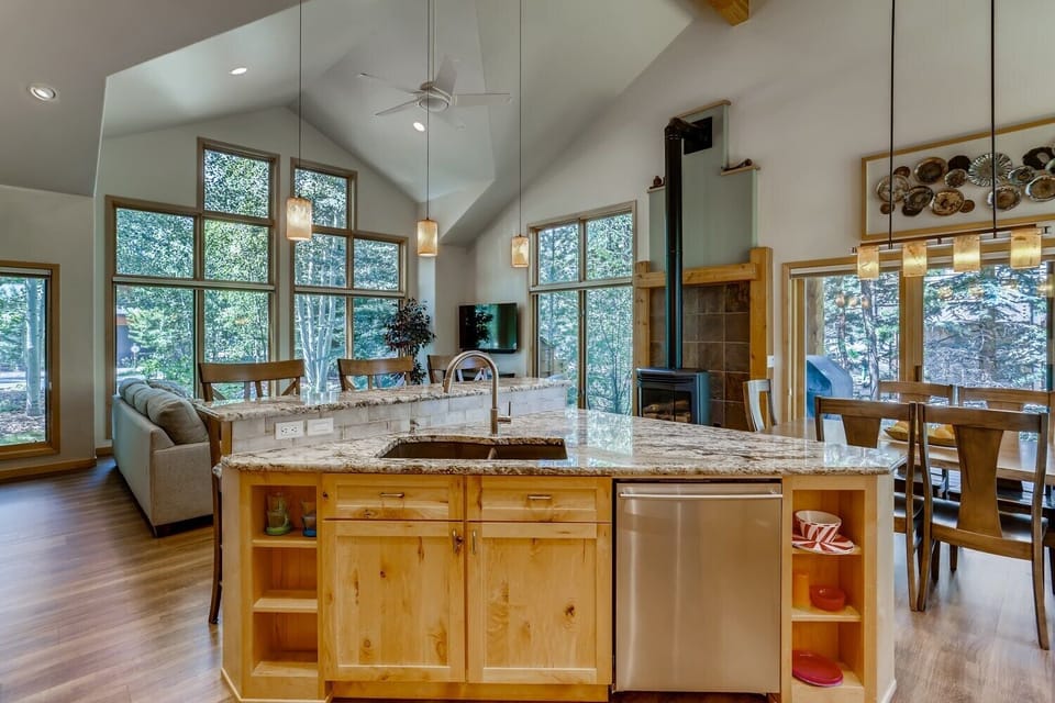 FC225 Kitchen