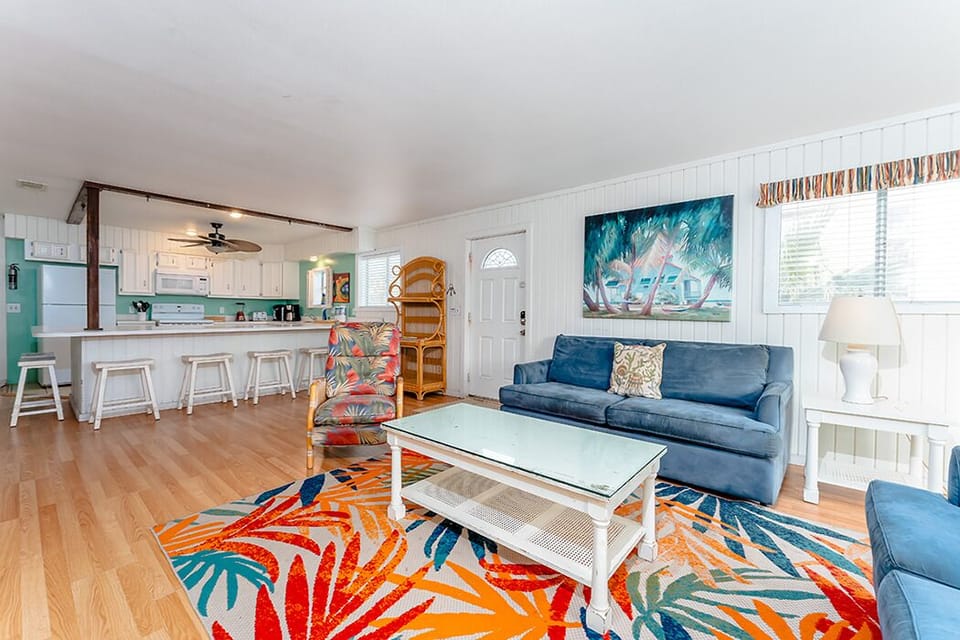 The primary living space is on the 2nd floor boasts an open floor layout, vibrant accents, and all the space you need to really relax!