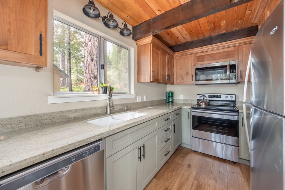 Kitchen 1