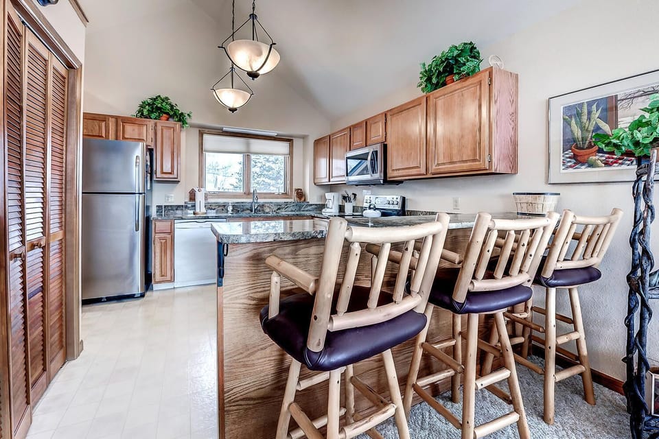 PT704 Kitchen