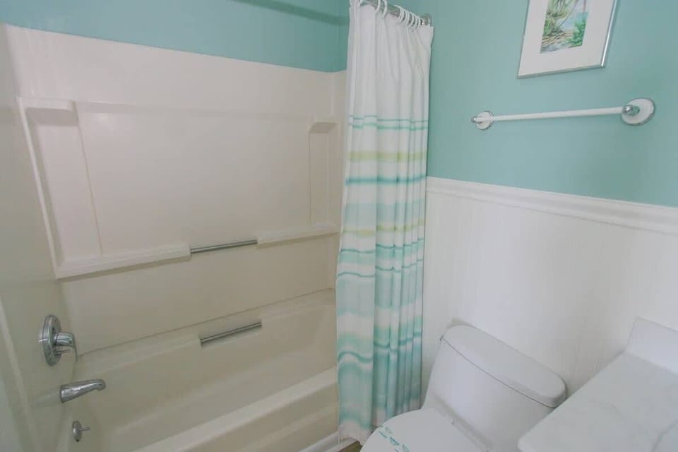 Primary Bedroom Suite Bathroom