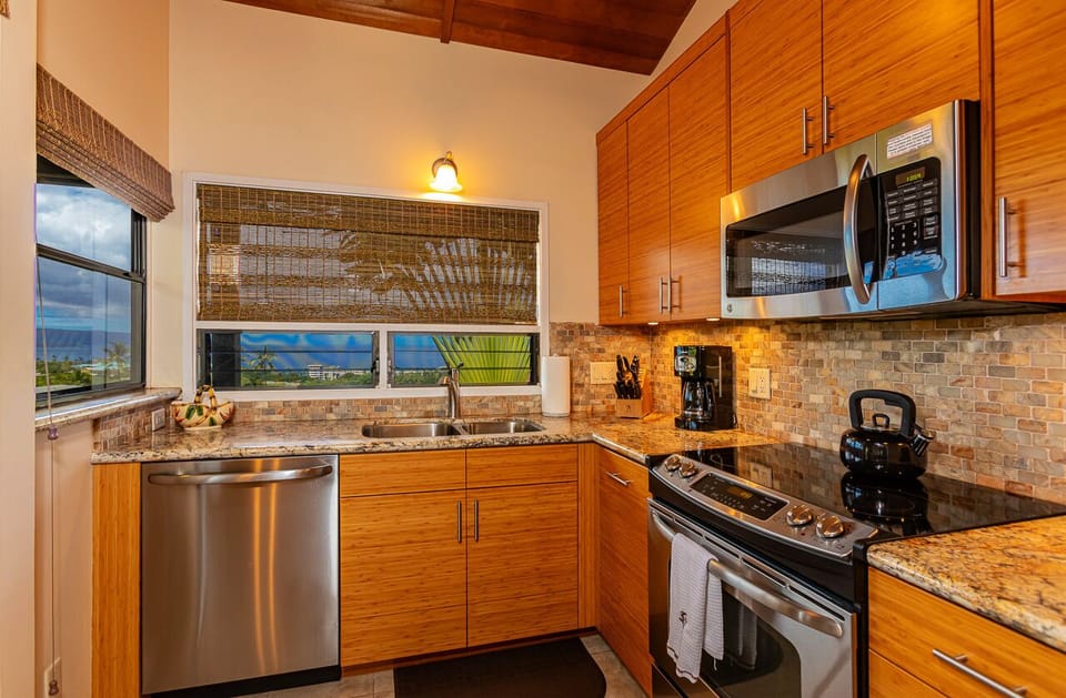 Kitchen with Ocean and Fairway Views!