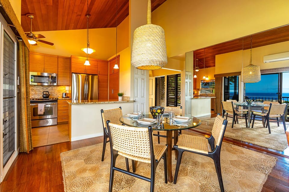 Dining Room Table Seating for Four People!