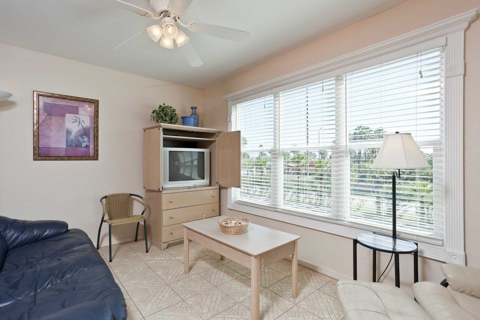 Our South Padre Island condo rental is a few minutes walk from the beach. We are ideally situated near the Visitor's Center, too. Be sure to catch a ride on the Free Island Metro service to explore things to do in South Padre!