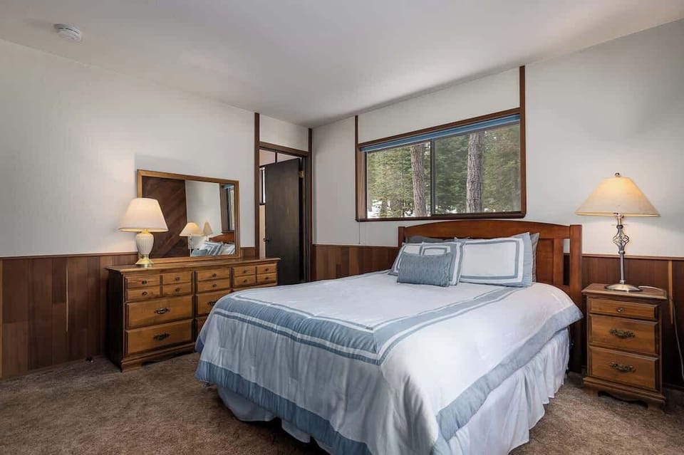 Master Bedroom with Ensuite Bathroom 