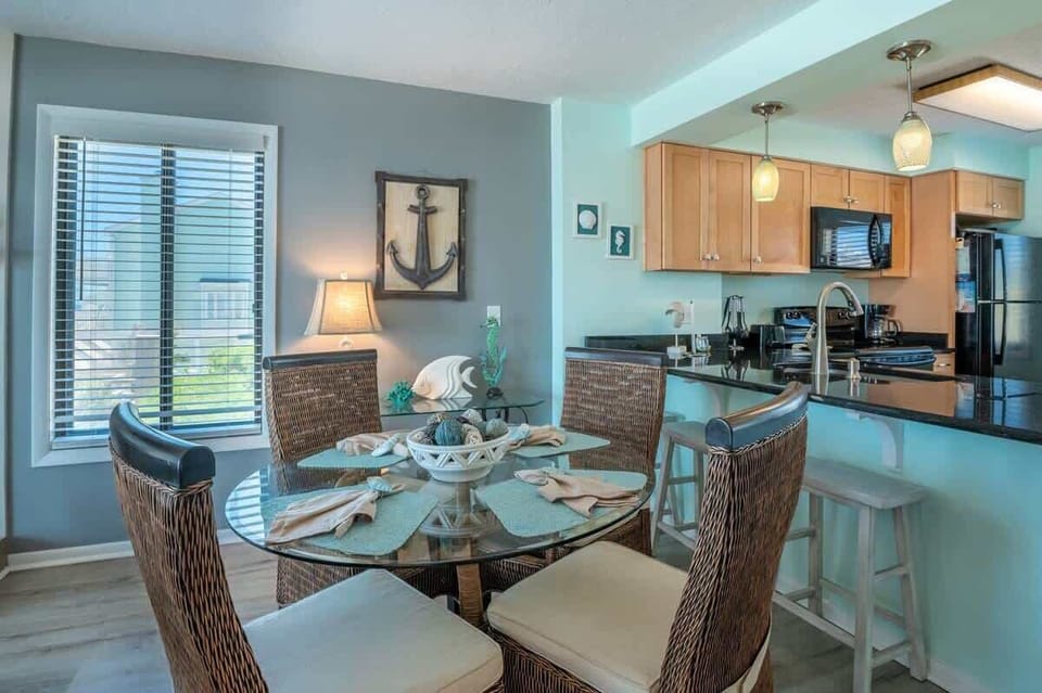 Dining Table Seats 4, Countertop Seating For 2