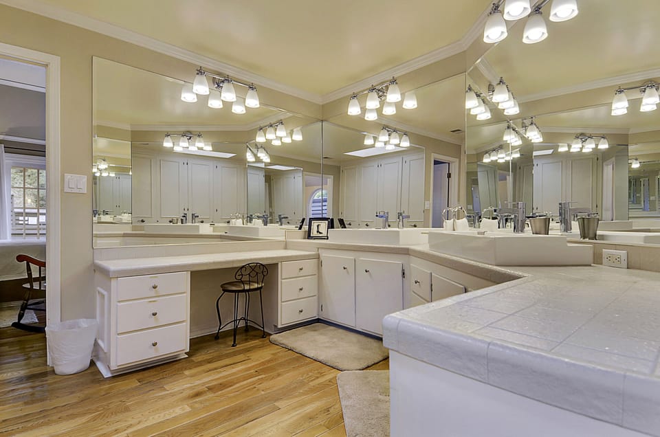 Primary bedroom's en suite bathroom with so much space!