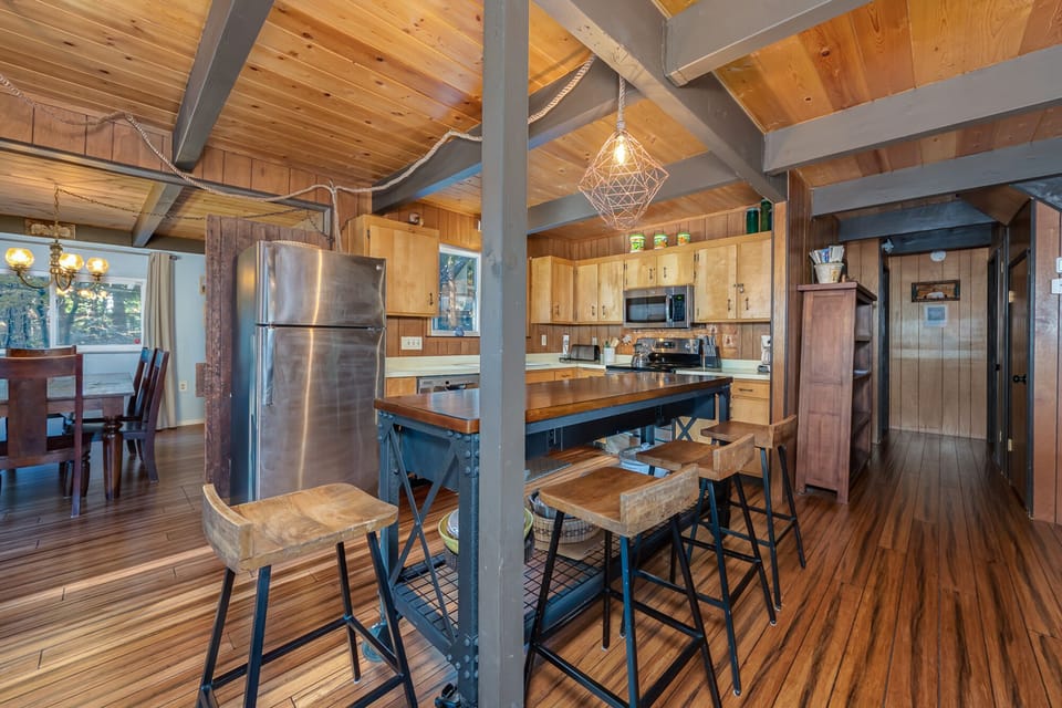 Kitchen 1