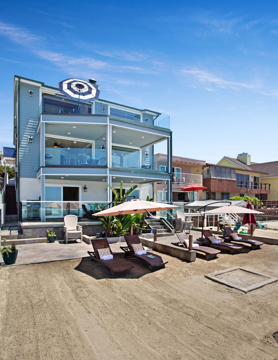 Upper Level Oceanfront Duplex