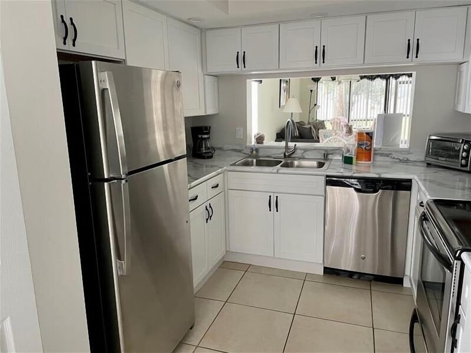 Kitchen 2