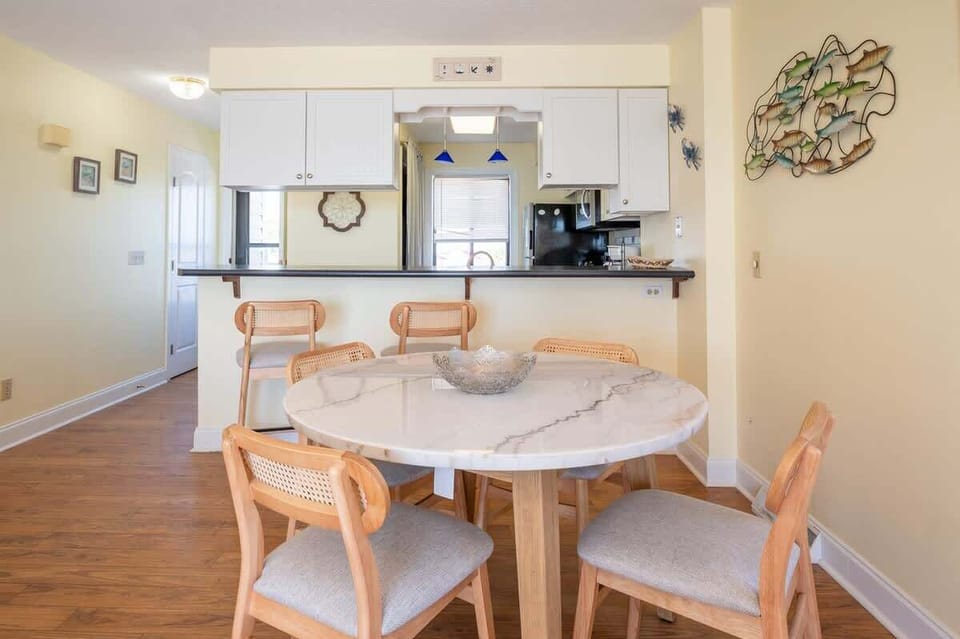 Oceanfront Living and Dining Kure Beach