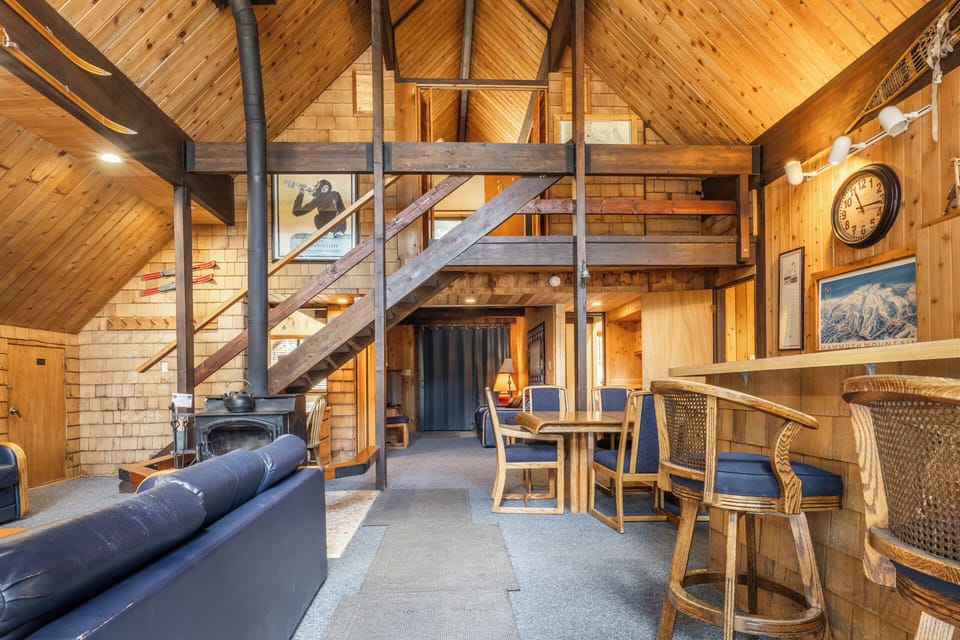Chalet 4 common
