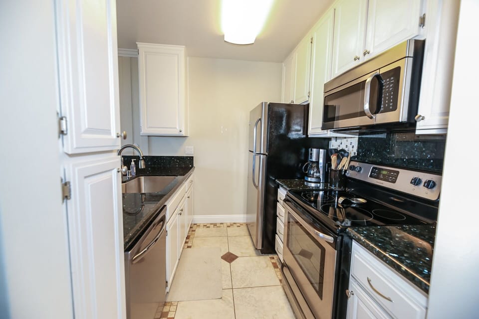 Fully stocked kitchen