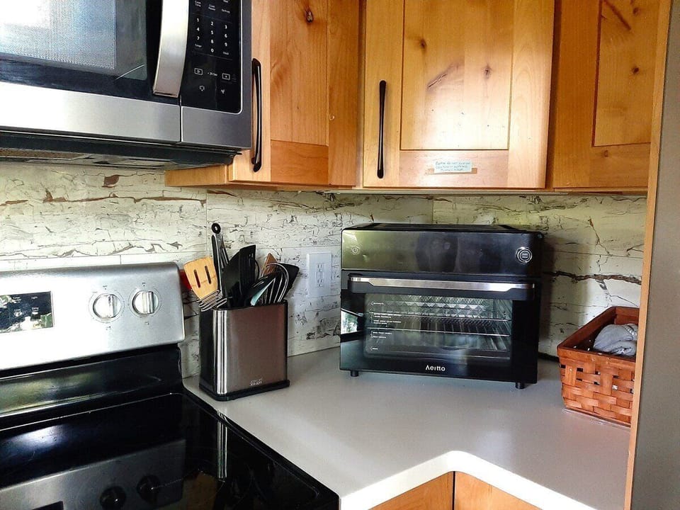 Kitchen, Air Fryer Amenity