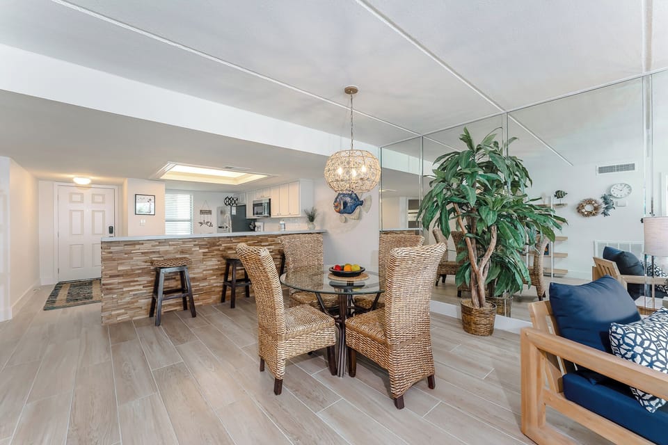 During your stay, conversation and fun will flow effortlessly, as our living, dining, and kitchen spaces are seamlessly connected.