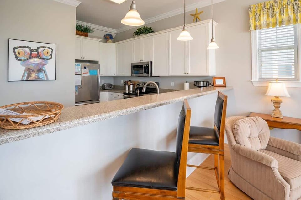 Counter Seating