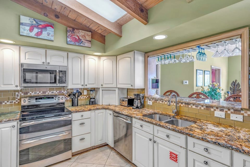 Kitchen 1