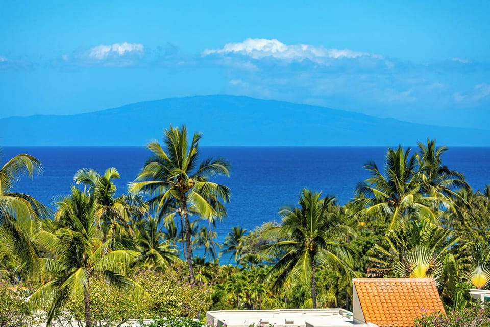 Beautiful grounds just uphill from Keawakapu Beach