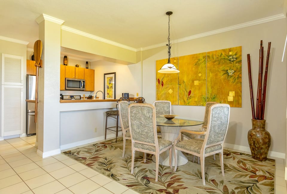 Dining Room Table Seating for Five People!