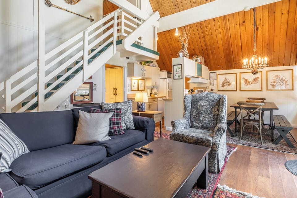 Chalet 14 common area