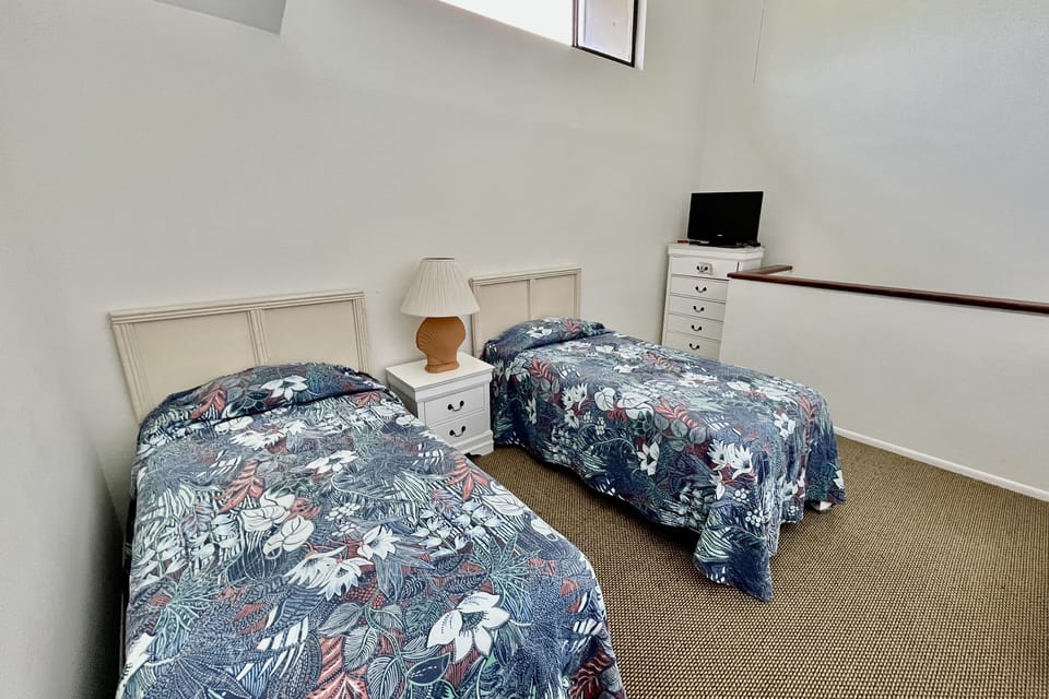 Bedroom 2 (enclosed loft)