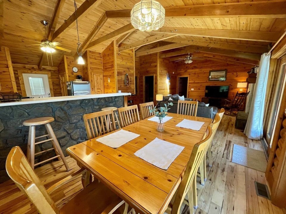 Dining Area, Additional View