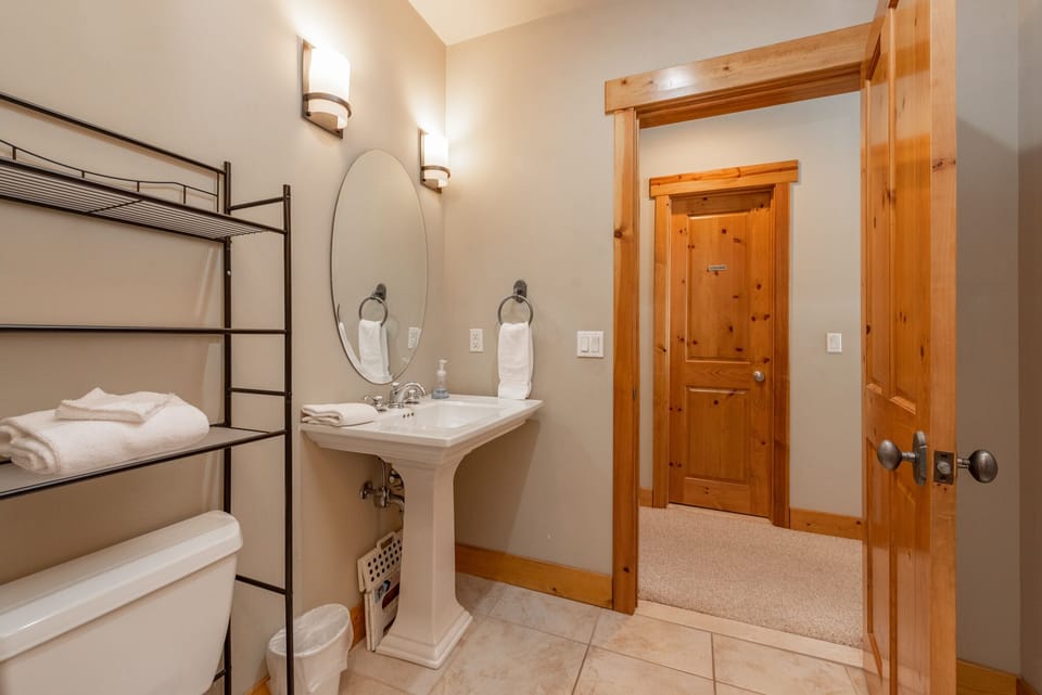 Shared Bath on Main Level