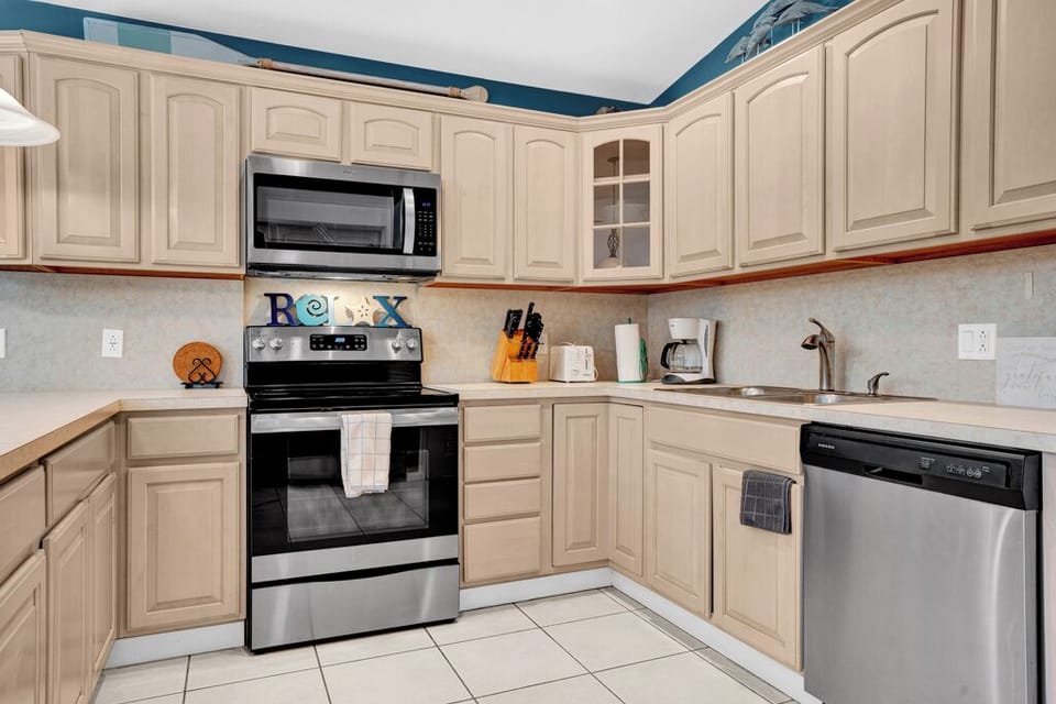 Kitchen 2