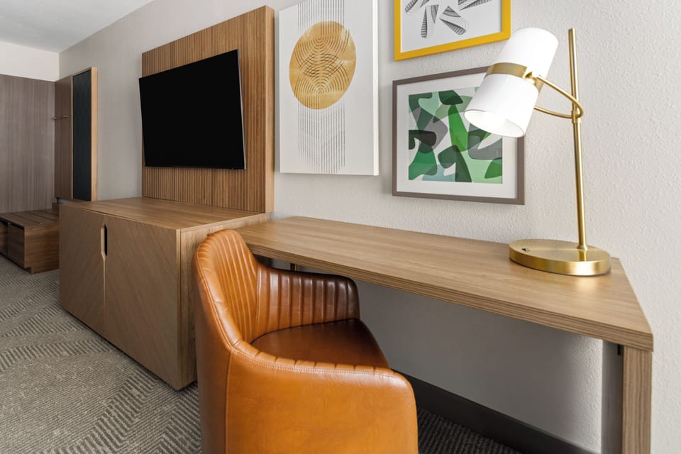 Holiday Inn & Suites Columbia NE - Ft Jackson Area by IHG Hotel in Dentsville