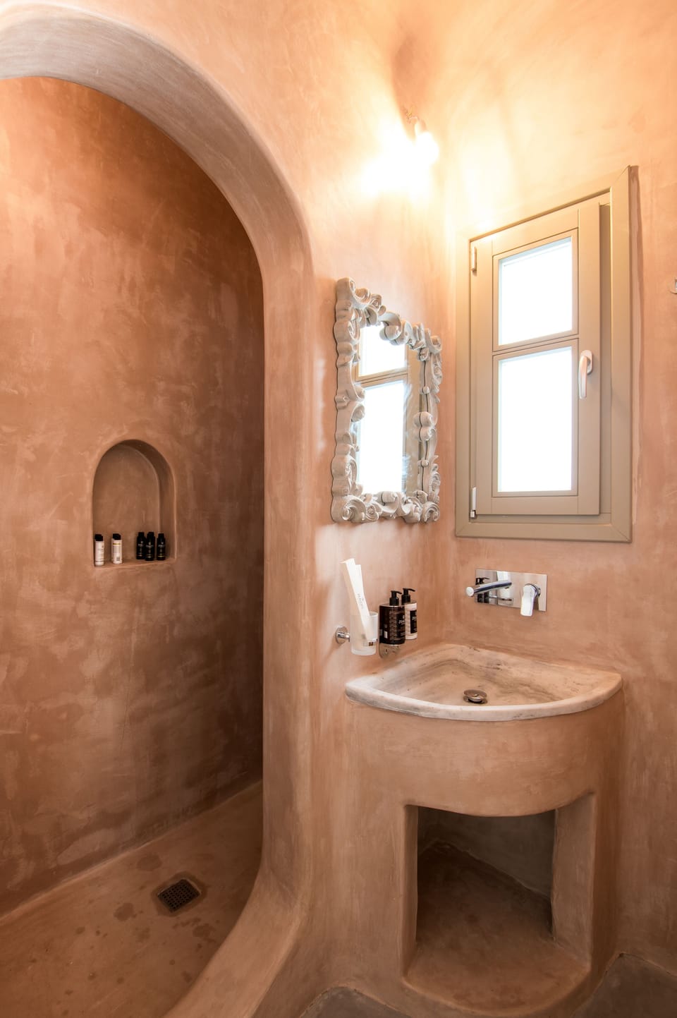 Shower, rainfall showerhead, hair dryer, towels