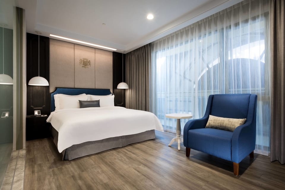 Deluxe Double Room (With Parking) | Desk, blackout drapes, free WiFi