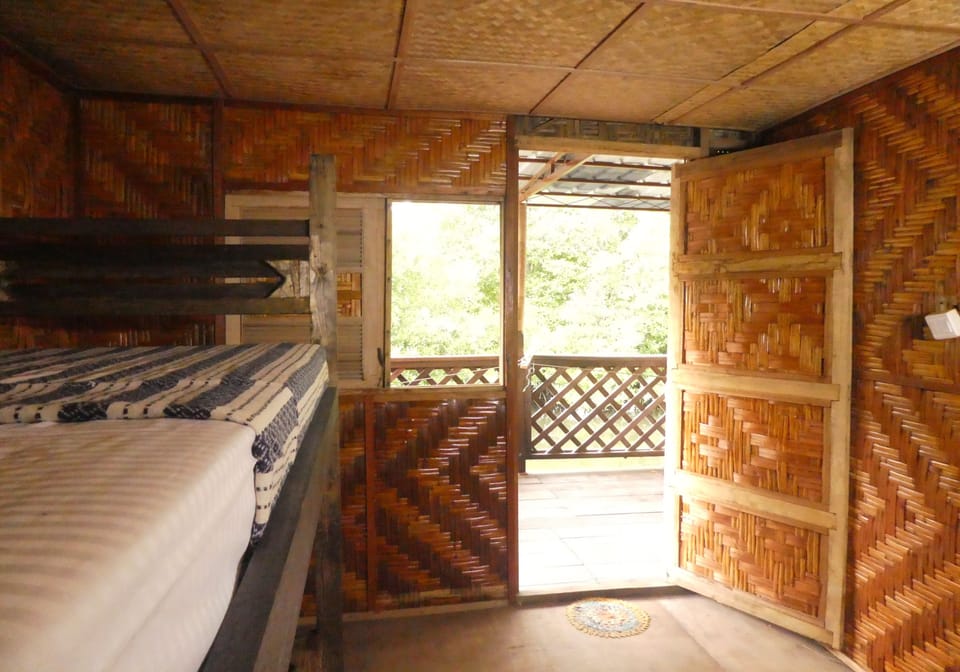 1 Bed in 4-Bed Room