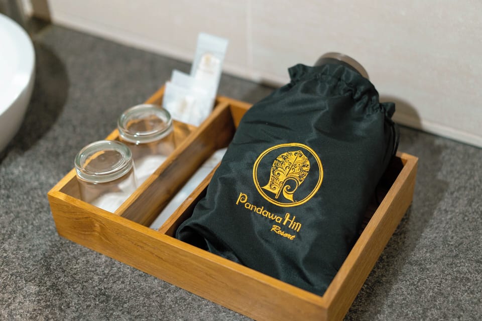 Shower, free toiletries, hair dryer, slippers