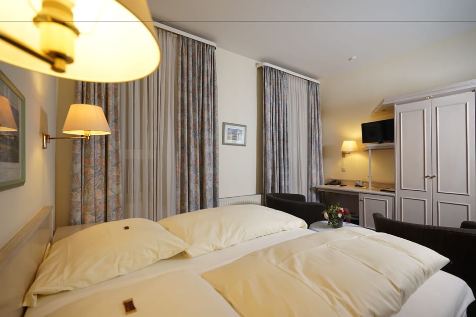 Double Room | Desk, soundproofing, iron/ironing board, free WiFi