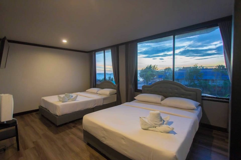 Family Room for 4 Persons | Free WiFi