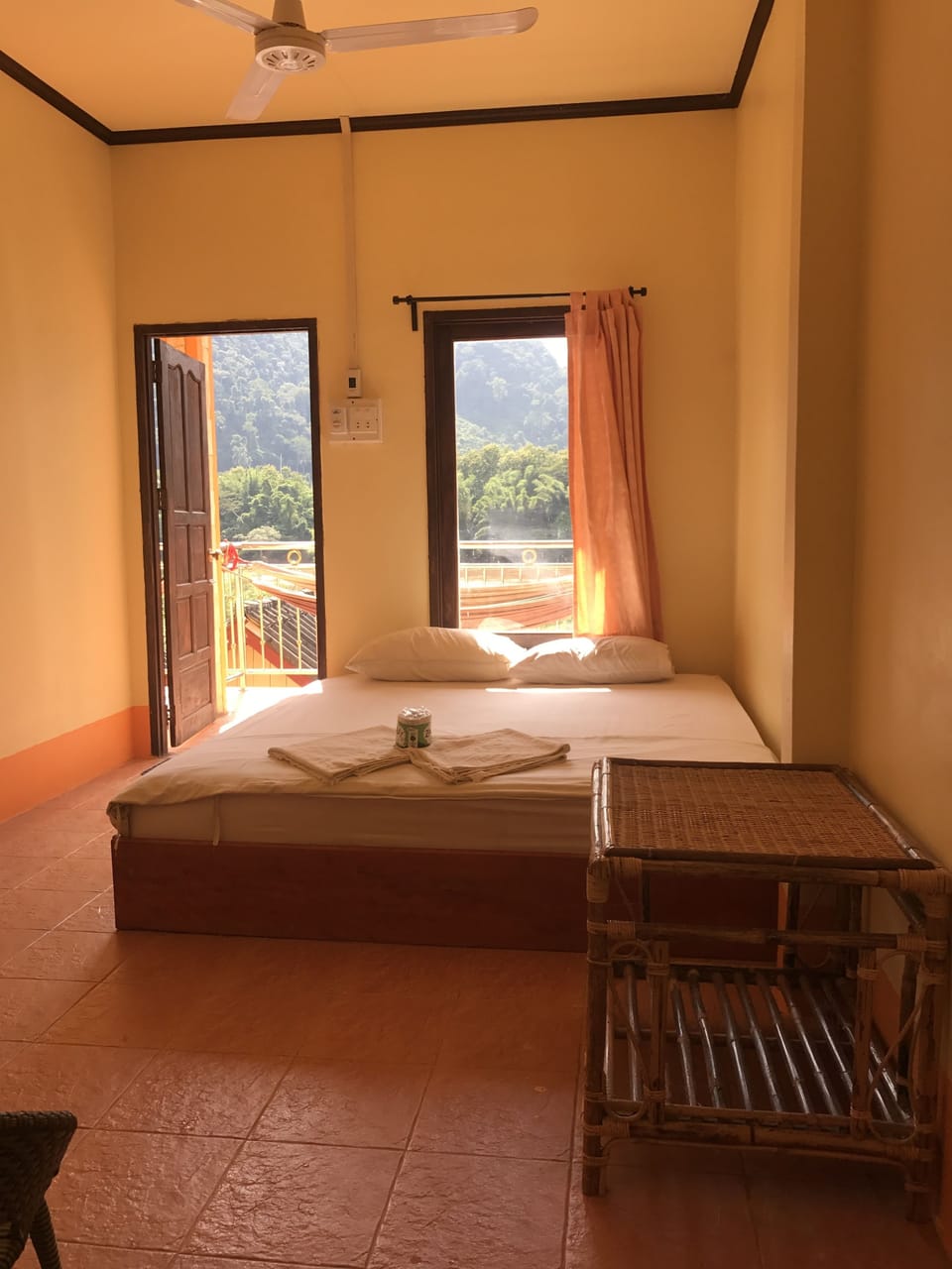 Standard Double Room, 1 Queen Bed, River View, Mountainside | In-room safe, desk, free WiFi