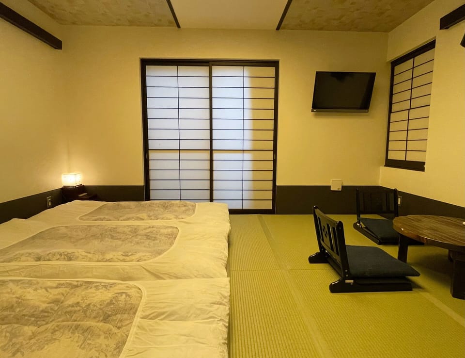 Superior Japanese Style Room, Garden View | Individually decorated, desk, soundproofing, rollaway beds