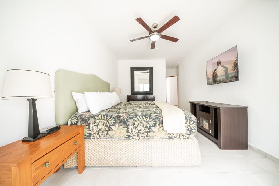Family Condo, 3 Bedrooms | 3 bedrooms, in-room safe, desk, iron/ironing board