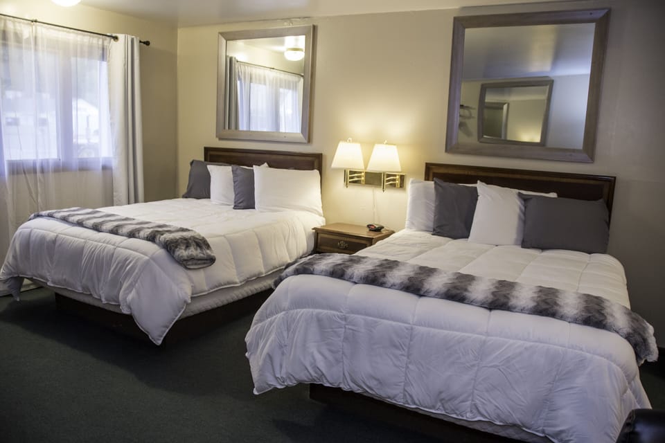 Standard Double Room, 2 Queen Beds, Non Smoking | Individually decorated, individually furnished, blackout drapes