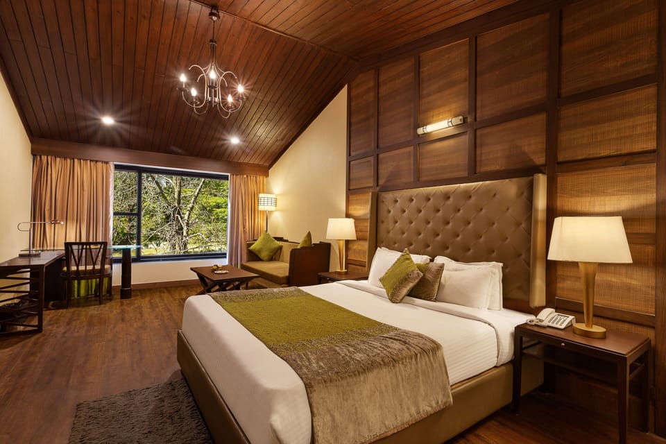 Superior Room | Premium bedding, in-room safe, individually furnished, desk