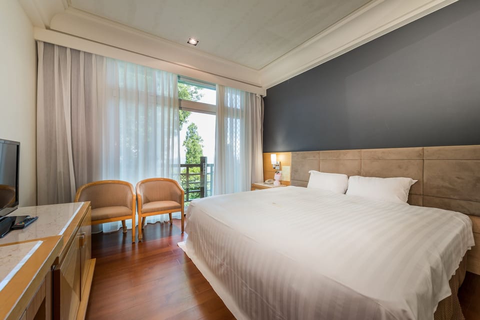 Classic Double or Twin Room | 1 bedroom, premium bedding, down comforters, desk
