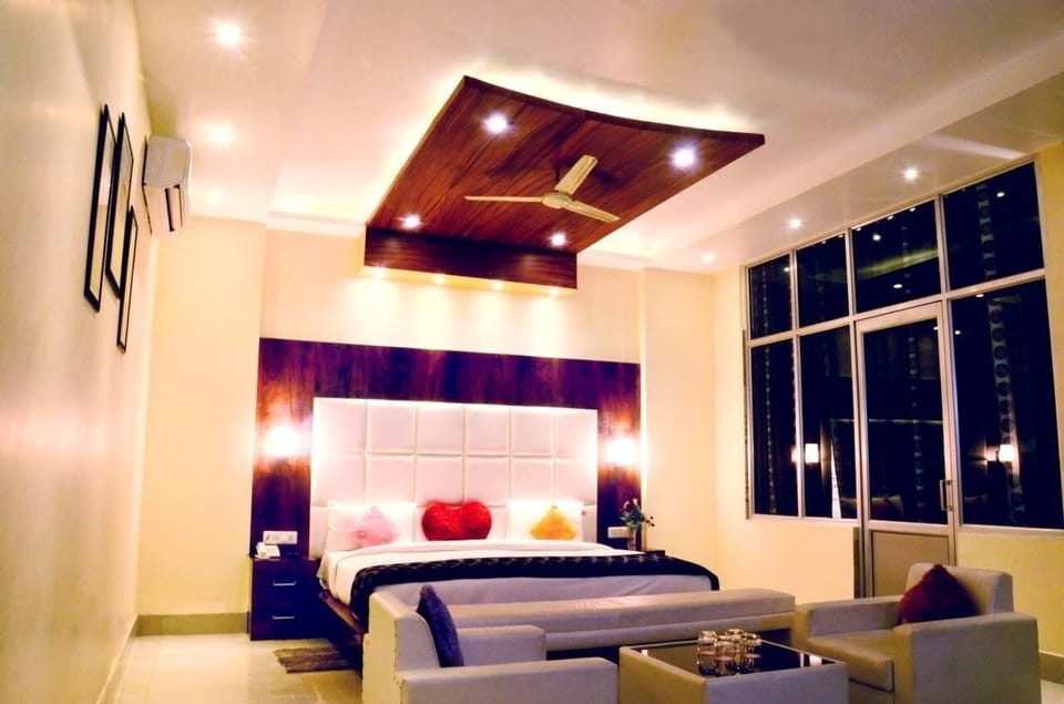 Business Double Room Single Use, 1 Double Bed | Rollaway beds, free WiFi
