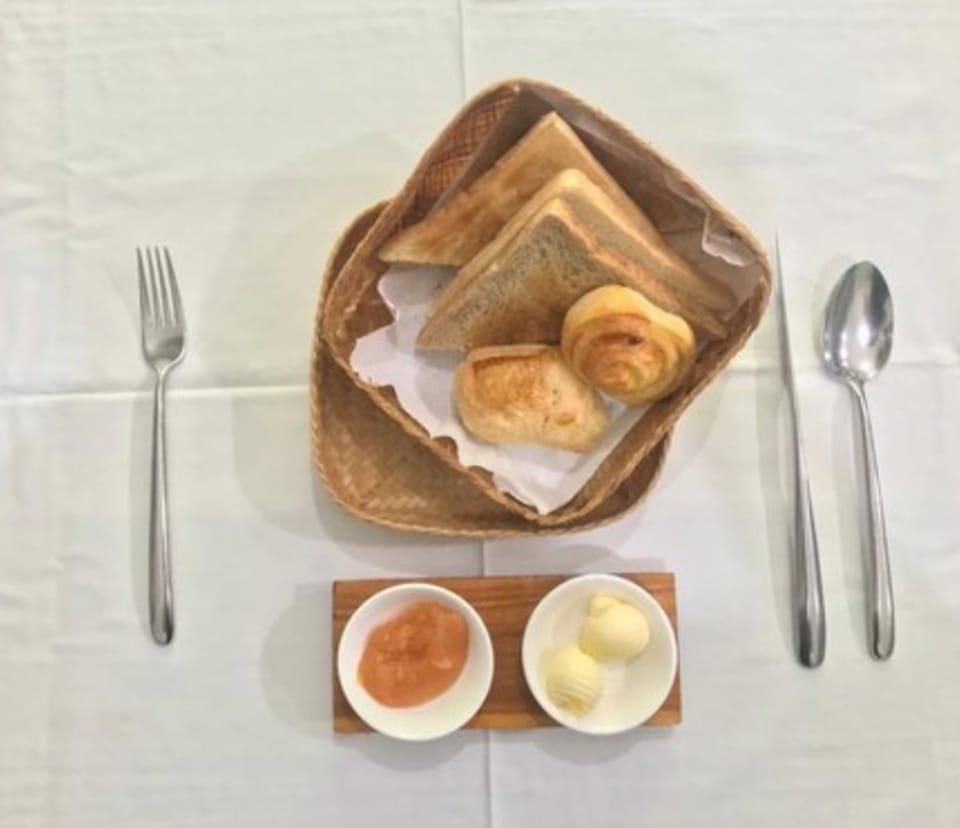 Daily continental breakfast for a fee