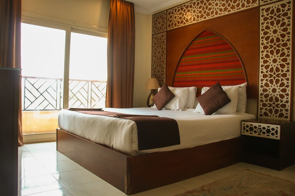 Superior Double Room, Balcony, Valley View | Minibar, in-room safe, soundproofing, free WiFi